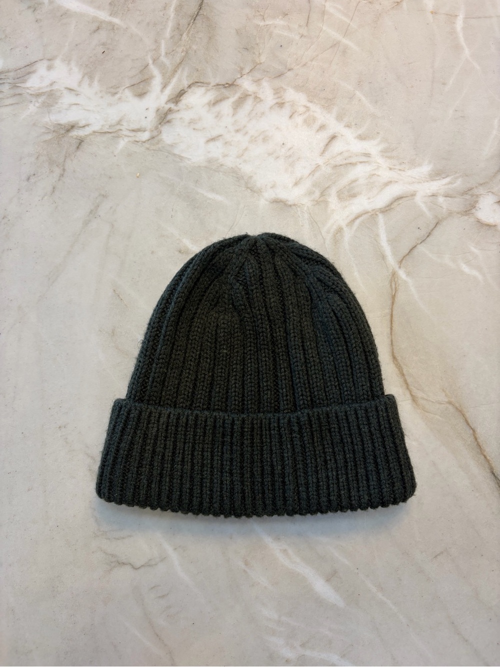 Uniqlo Dark Green Ribbed Knit Beanie